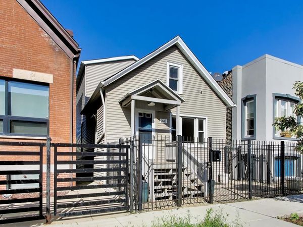 2638 W Grand Avenue , Chicago, IL 60612
