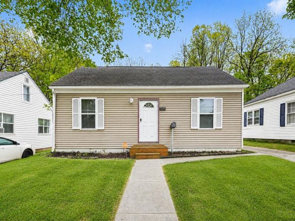 1016 Palmer Avenue, Kalamazoo, MI 49001