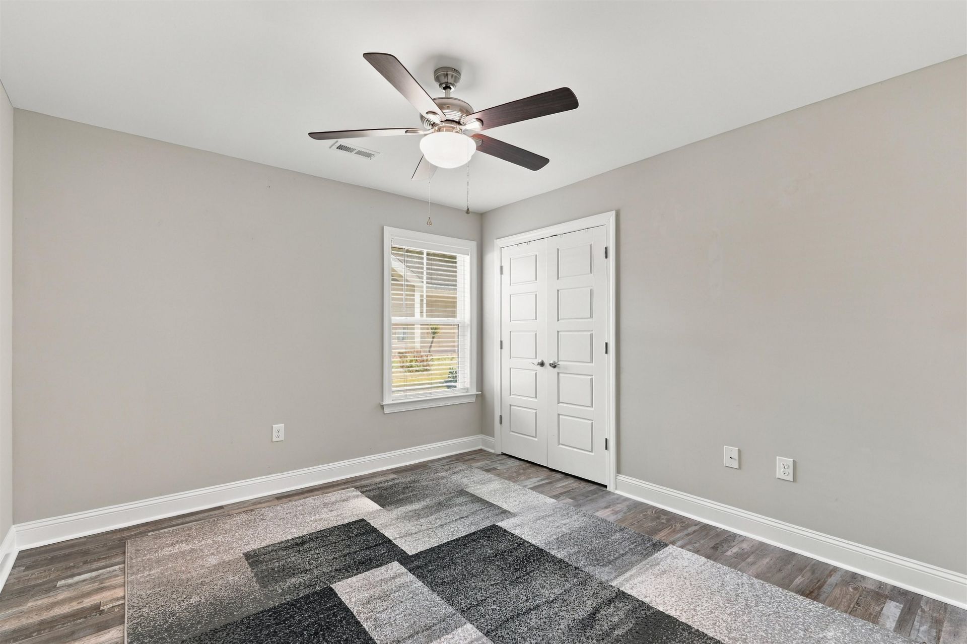 221 Penn Circle Photo 29