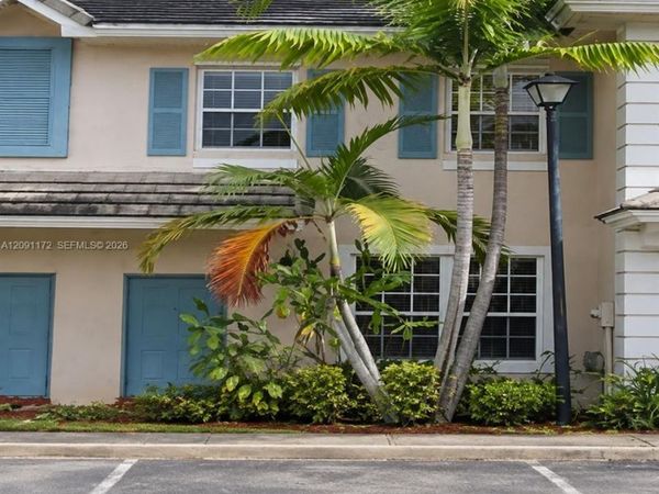 739 NW 42nd Ave , Plantation, FL 33317