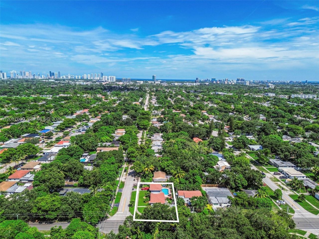 800 NE 144th St, North Miami, FL 33161 Photo