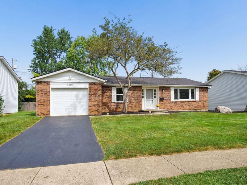 3200 Kingswood Drive, Grove City, OH 43123 Photo 36