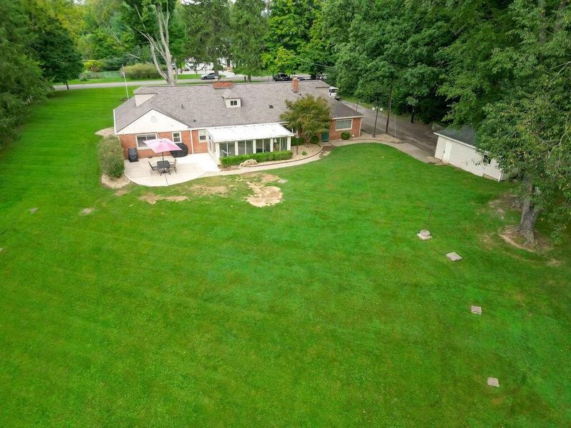 204 S Edgewood Road, Mount Vernon, OH 43050 Photo 12