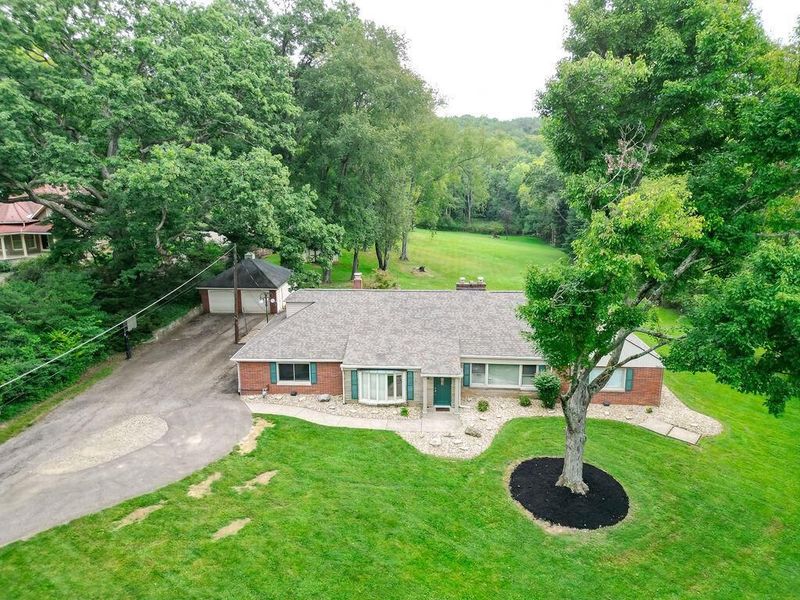 204 S Edgewood Road, Mount Vernon, OH 43050 Photo 3