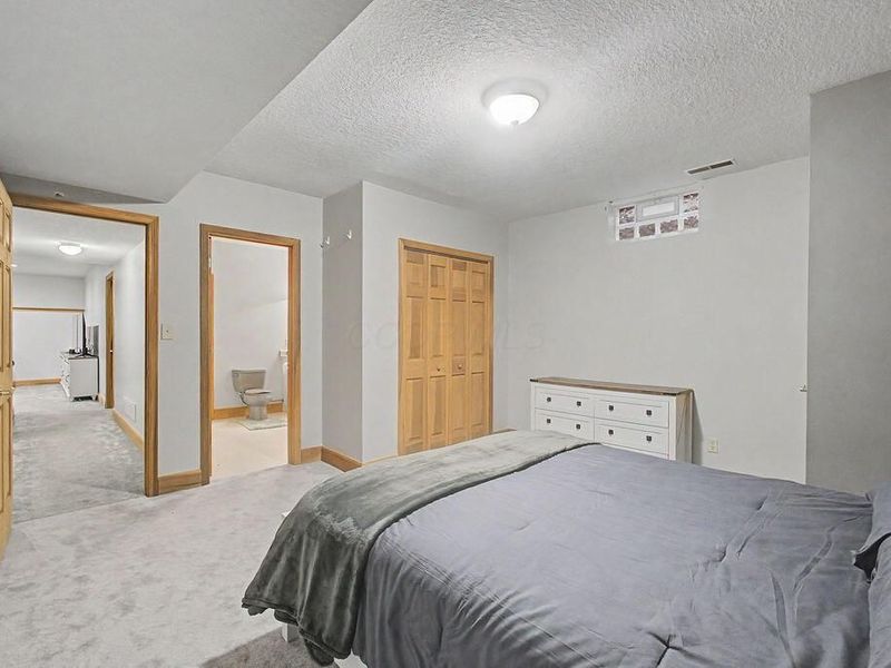 3381 Apple Valley Drive , Howard, OH 43028 Photo 32