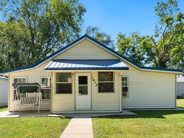 1613 Huron Street, Elkhart, IN 46516