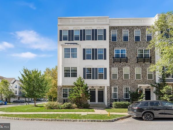 104B JAY ALY , MEDIA, PA 19063