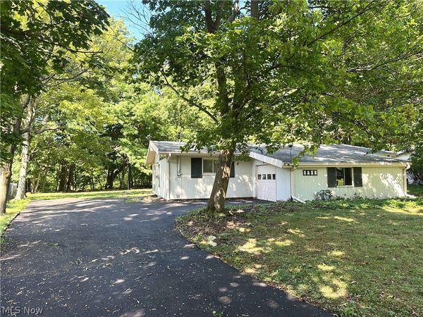4949 Horizon Drive , Richmond Heights, OH 44143
