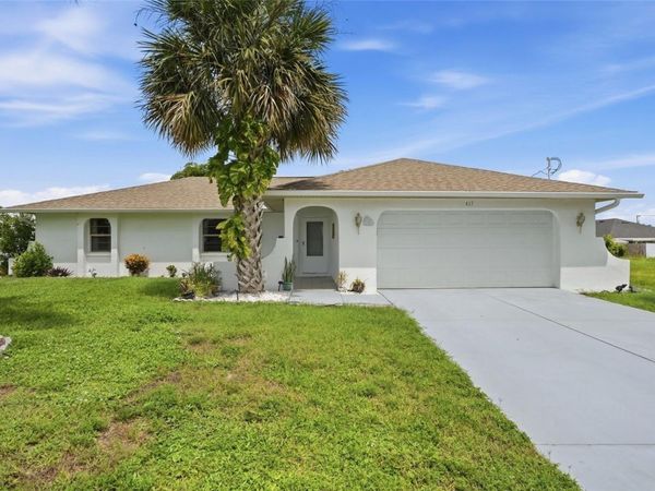 417 TRAFALGAR PARKWAY , CAPE CORAL, FL 33991