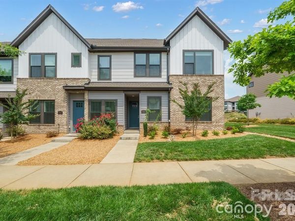 5939 Ardrey Kell Road, Charlotte, NC 28277