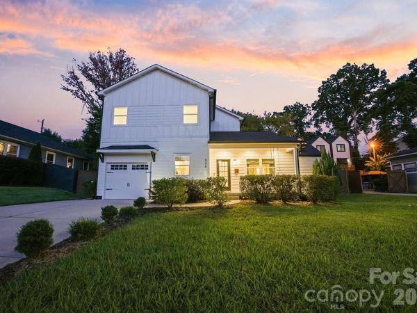 526 Seldon Drive, Charlotte, NC 28216