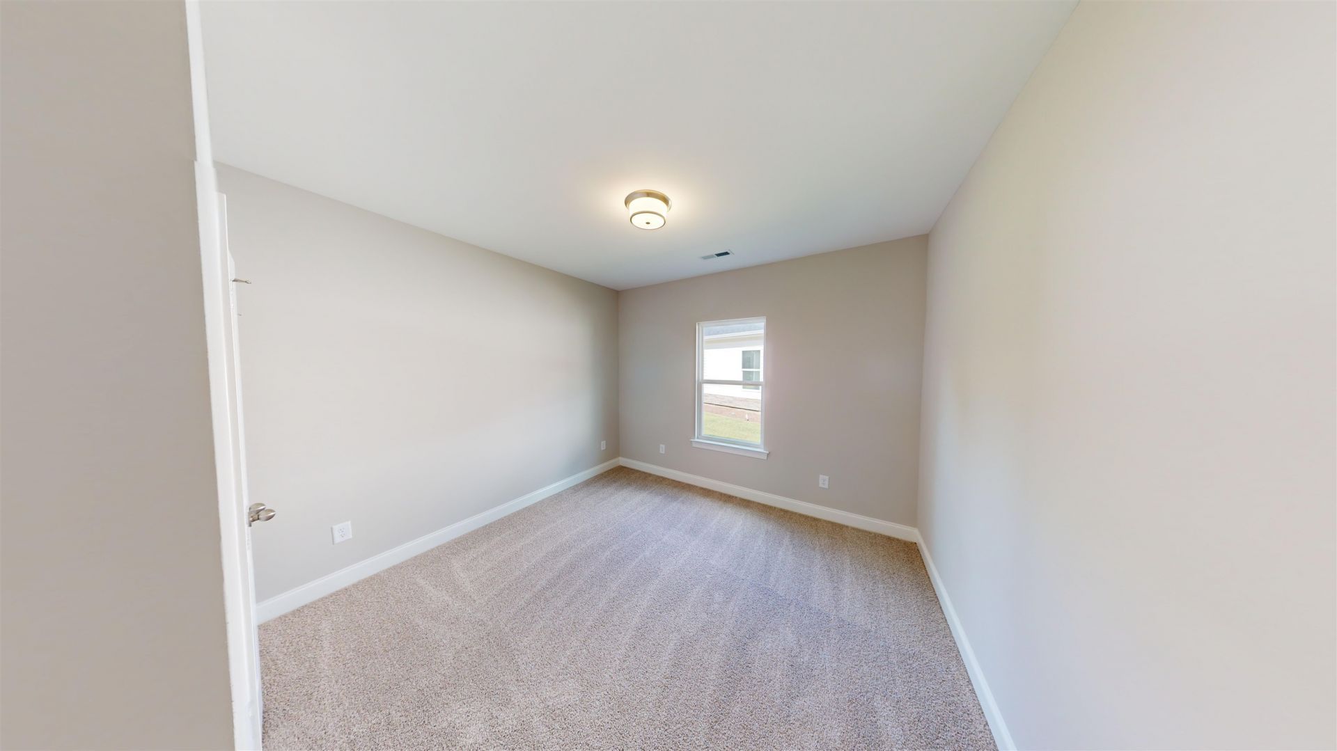 1060 Moen Loop Photo 11