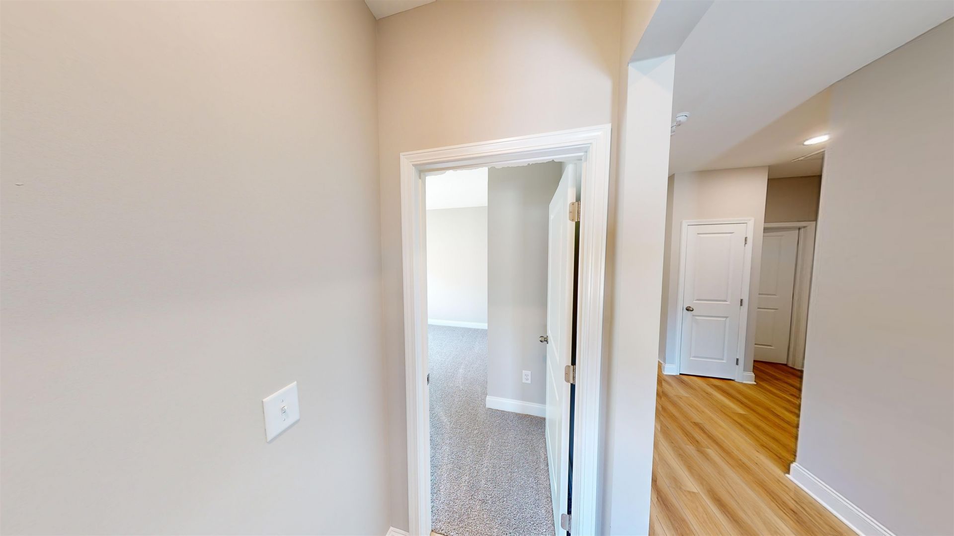 1060 Moen Loop Photo 14