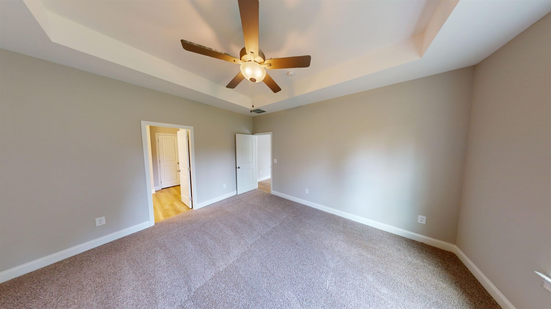 1060 Moen Loop Photo 27