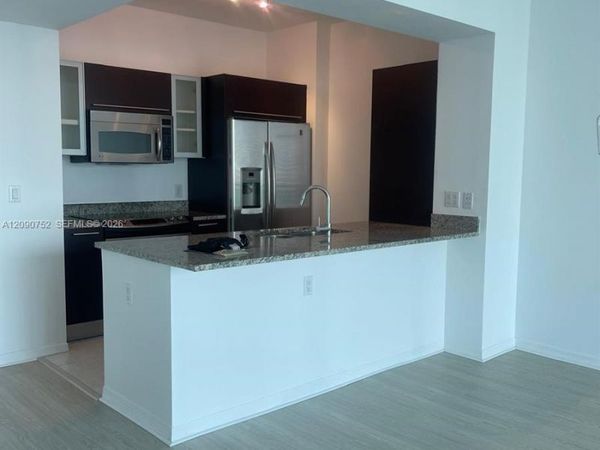 951 Brickell Ave , Unit 2803, Miami, FL 33131