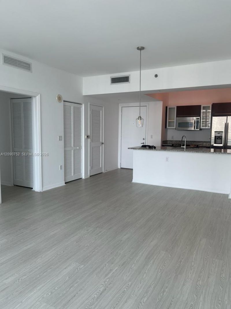 951 Brickell Ave , Unit 2803, Miami, FL 33131 Photo