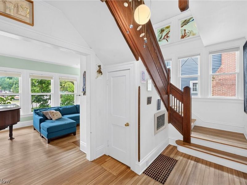 29 S Prospect Street, Oberlin, OH 44074 Photo 11