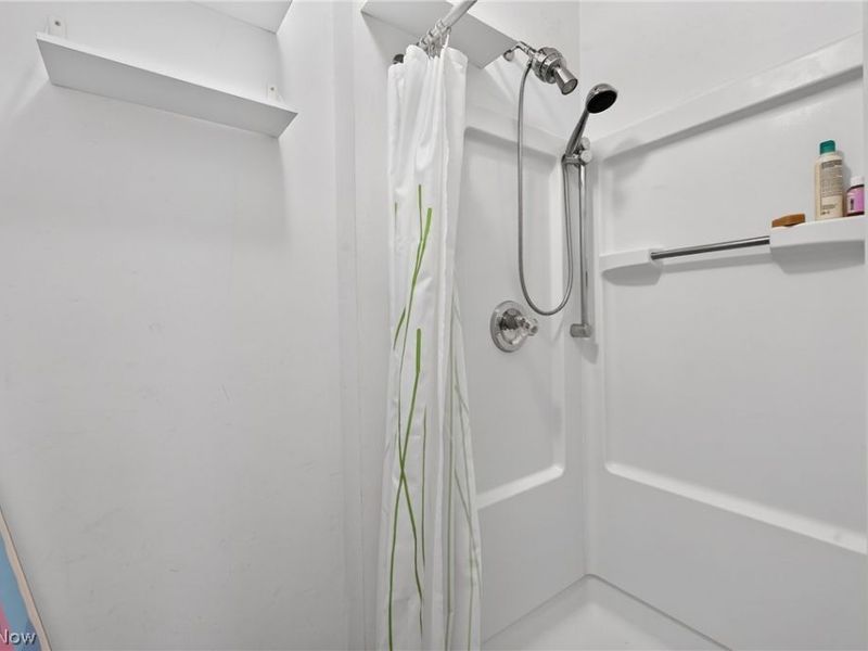 29 S Prospect Street, Oberlin, OH 44074 Photo 15