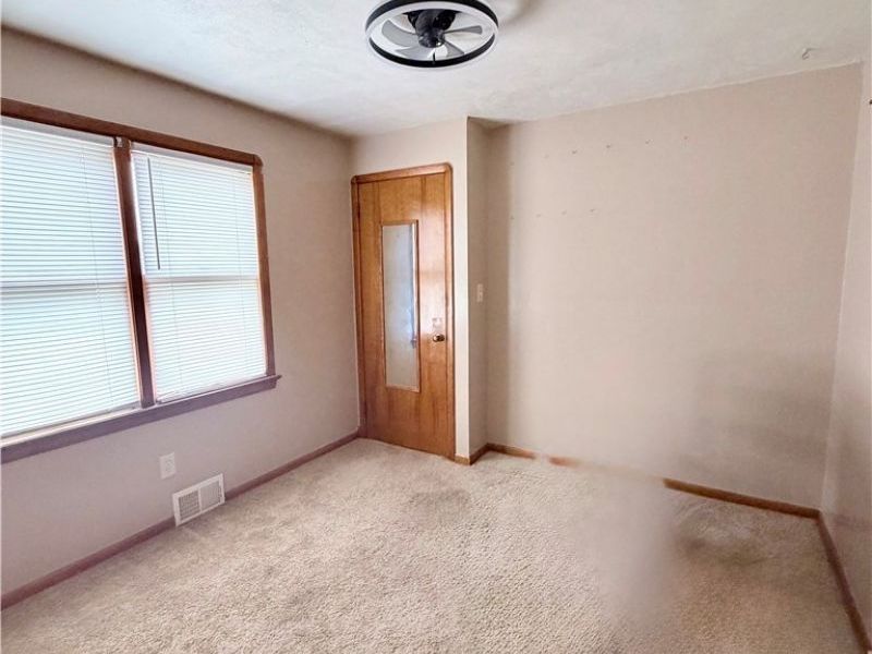 11700 Glamer Drive, Parma, OH 44130 Photo 12