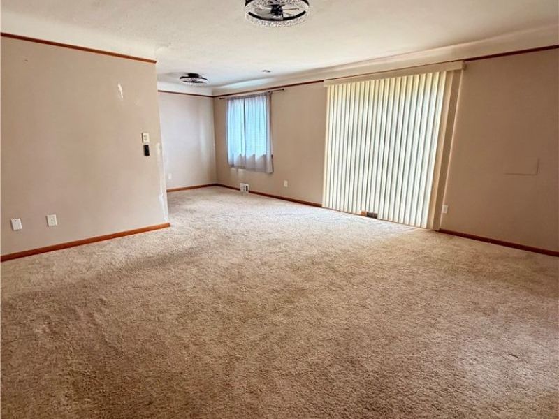 11700 Glamer Drive, Parma, OH 44130 Photo 13