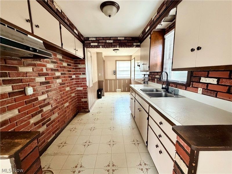 11700 Glamer Drive, Parma, OH 44130 Photo 14