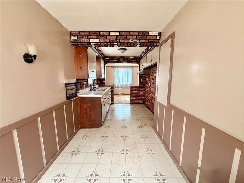 11700 Glamer Drive, Parma, OH 44130 Photo 15