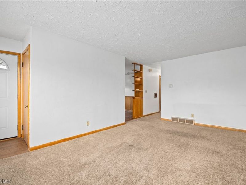 617 Marguerite Avenue, Cuyahoga Falls, OH 44221 Photo 4