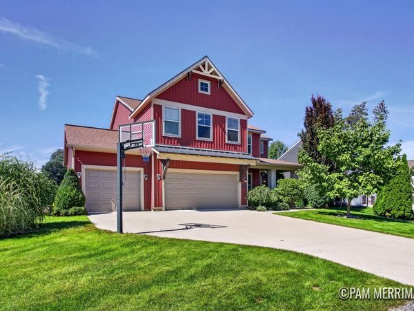 16907 Arbor Way Drive, Nunica, MI 49448