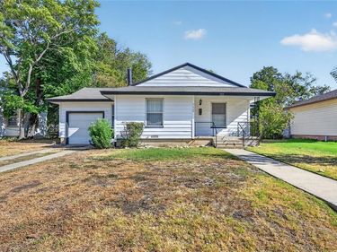 7420 Arlie Avenue, Fort Worth, TX 76116