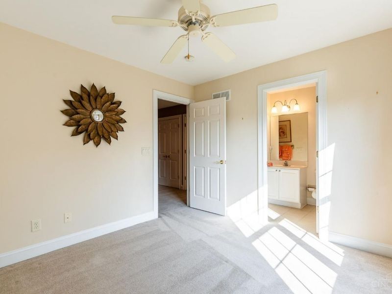 8350 Kugler Meadow Court, Sycamore Township, OH 45236 Photo 27
