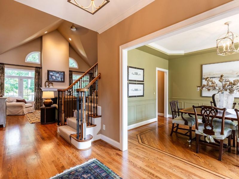 8350 Kugler Meadow Court, Sycamore Township, OH 45236 Photo 3