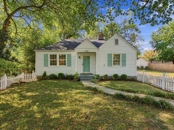 2722 Sharondale Ct , Nashville, TN 37215
