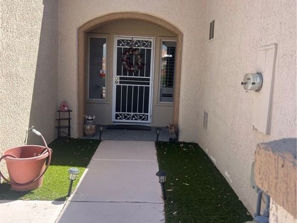 11049 Clear Meadows Drive , Las Vegas, NV 89134