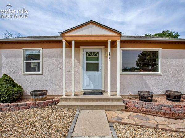 622 Warren Avenue, Colorado Springs, CO 80905