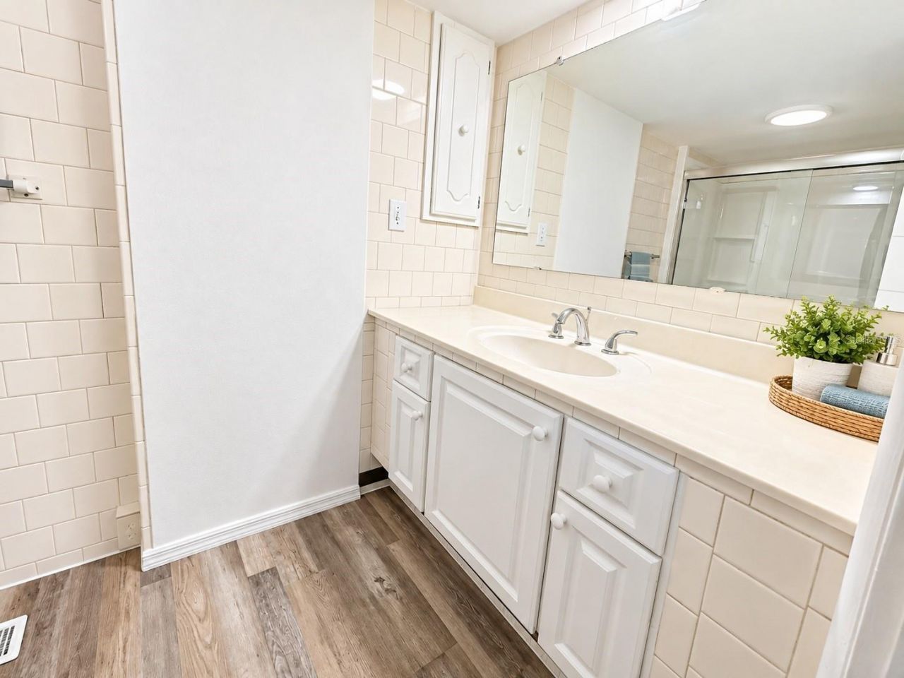 6605 Connecticut Street , Bradenton, FL 34207 Photo