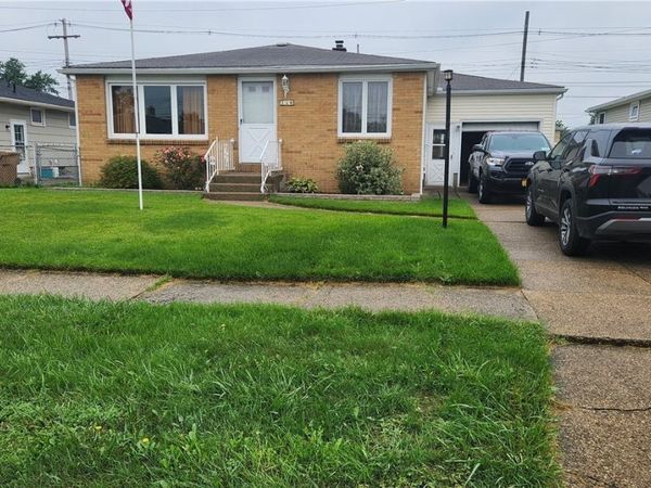 150 Lou Ann Drive, Depew, NY 14043