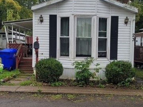 7898 Boston State Road , Unit 23, Hamburg, NY 14075