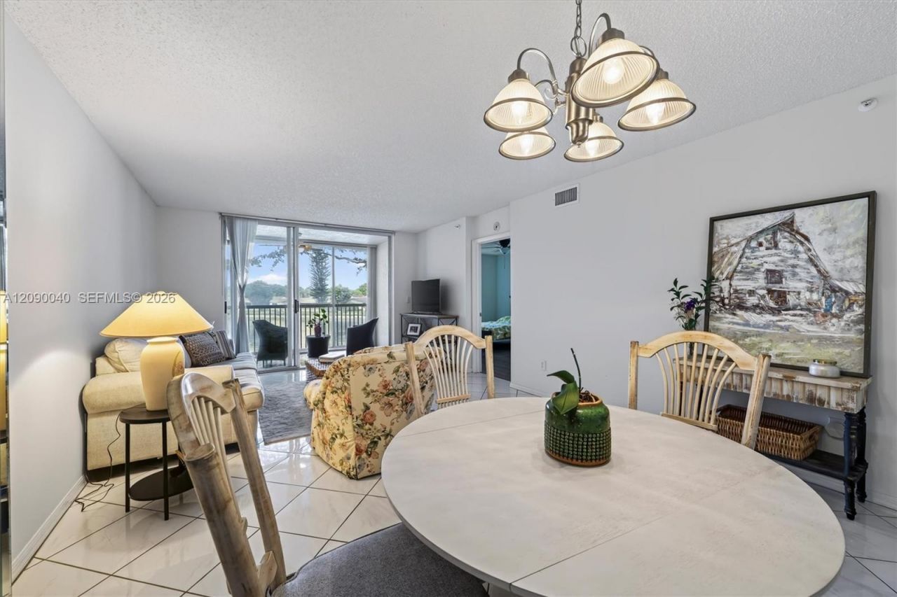 9587 NW Weldon Cir , Unit B203, Tamarac, FL 33321 Photo