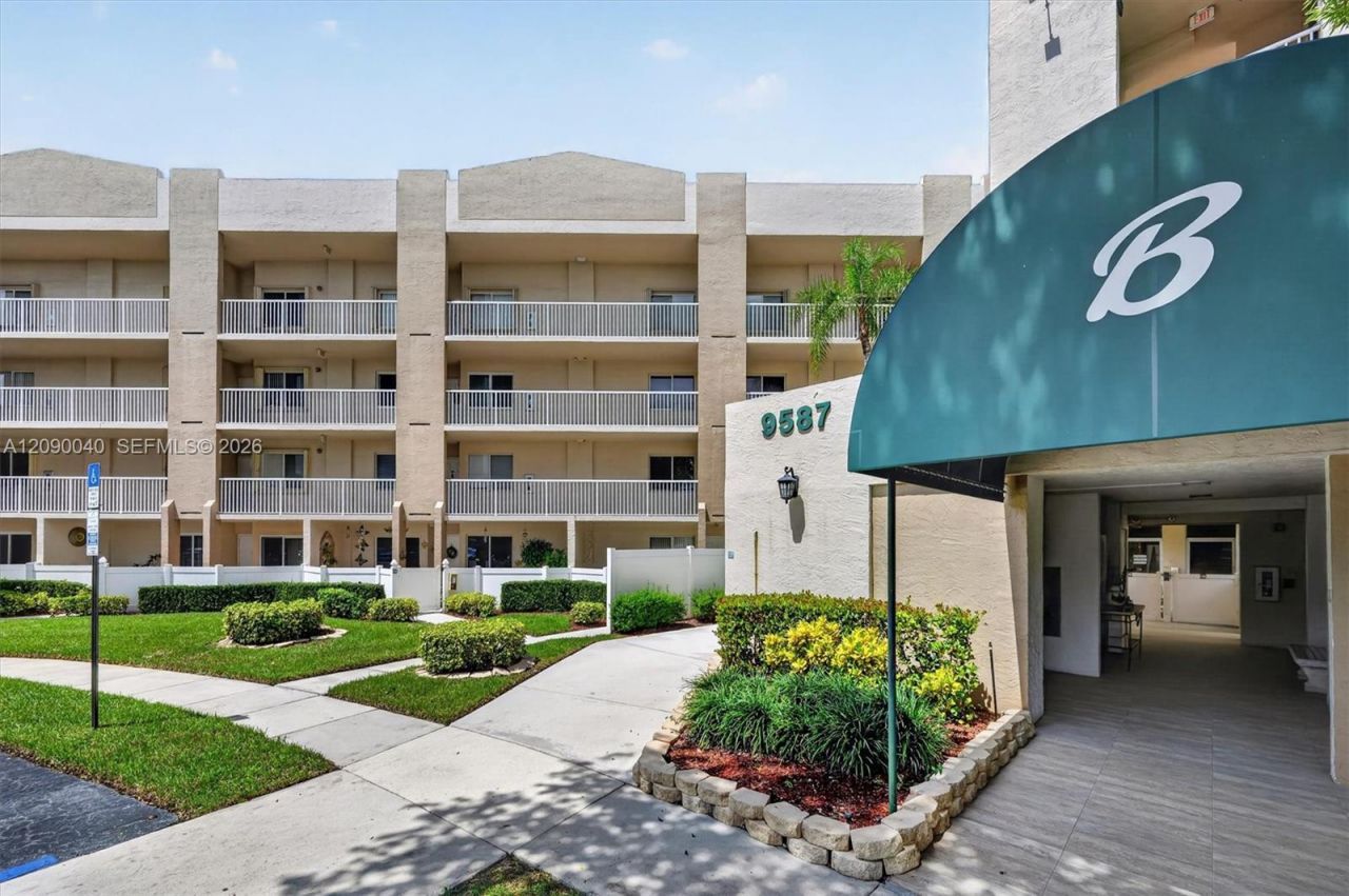 9587 NW Weldon Cir , Unit B203, Tamarac, FL 33321 Photo