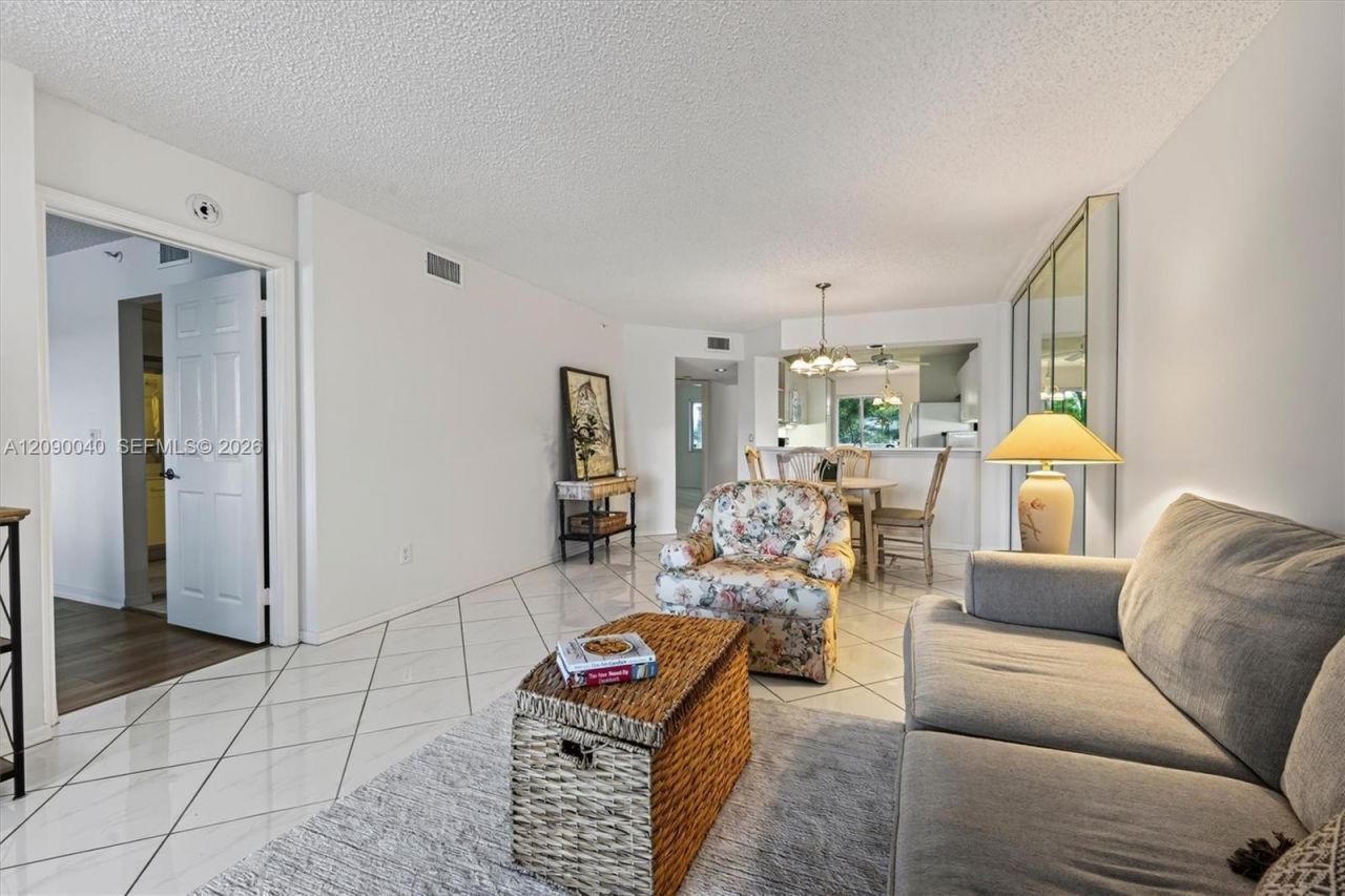 9587 NW Weldon Cir , Unit B203, Tamarac, FL 33321 Photo