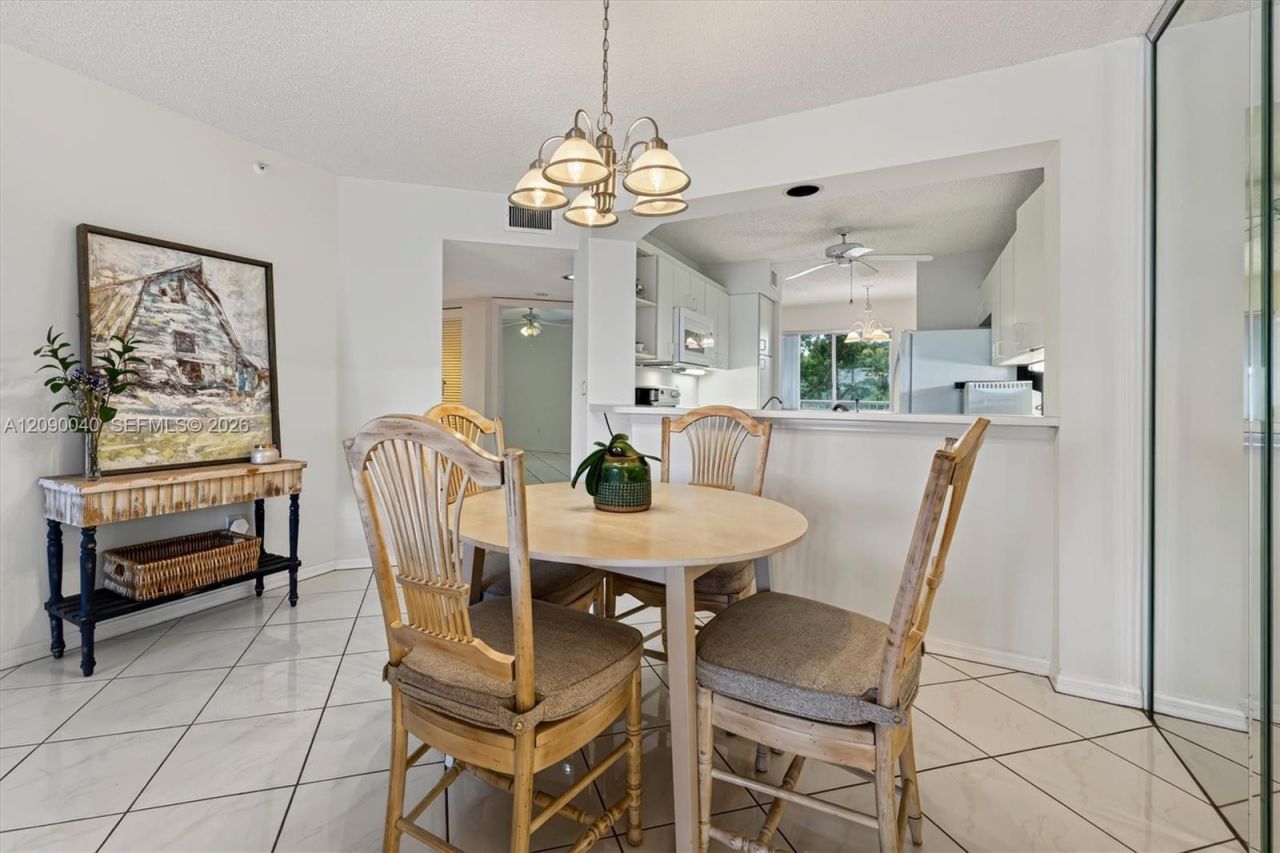 9587 NW Weldon Cir , Unit B203, Tamarac, FL 33321 Photo