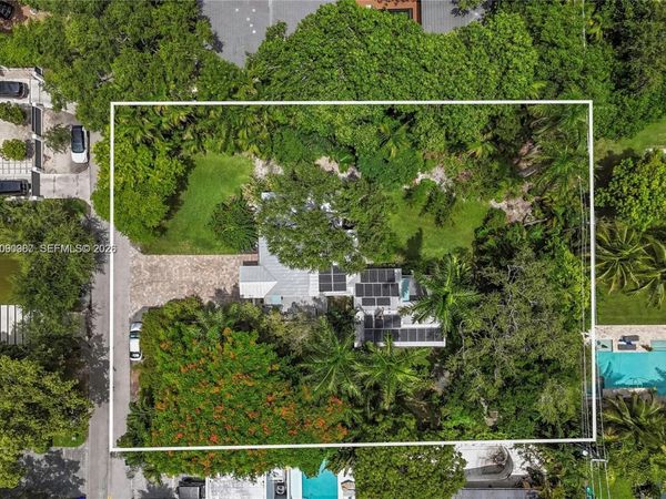 Miami, FL 33133