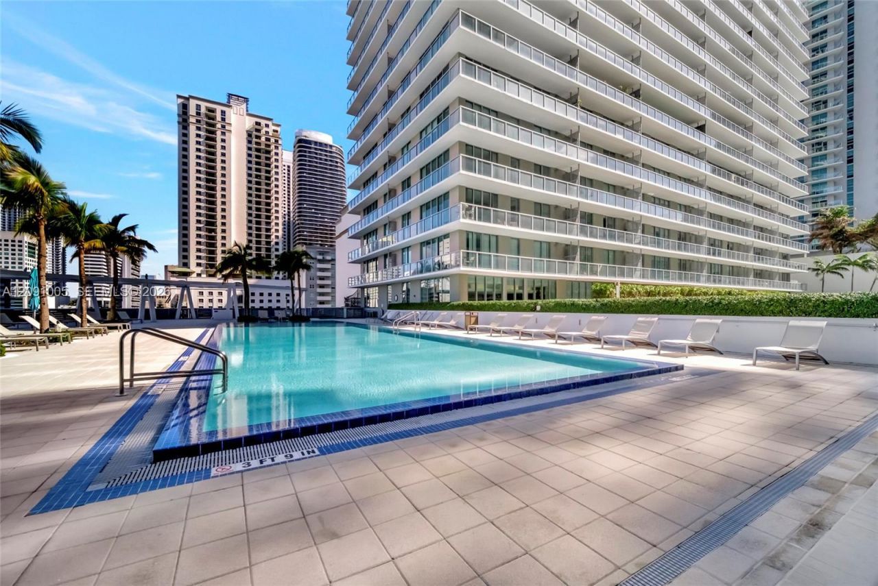79 SW 12th St , Unit 2201-S, Miami, FL 33130 Photo