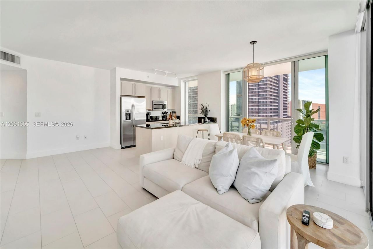 79 SW 12th St , Unit 2201-S, Miami, FL 33130 Photo