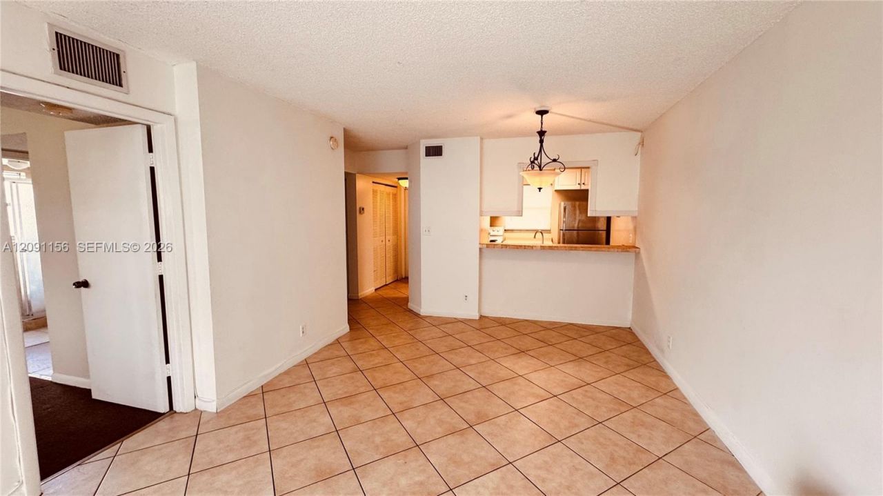 3214 NW 103rd Ter , Unit 108-B, Coral Springs, FL 33065 Photo