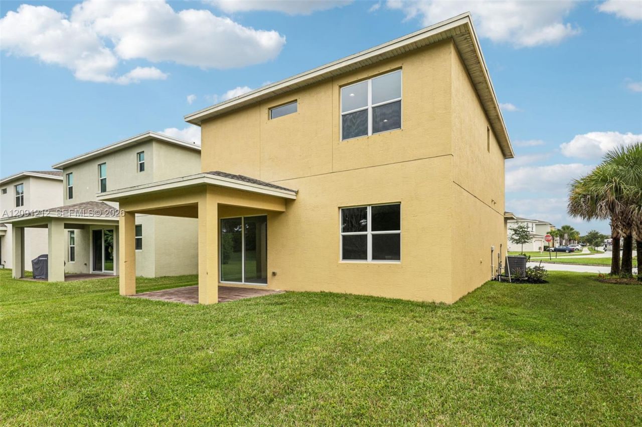 2751 NW Treviso Cir, Unit Arno, Port Saint Lucie, FL 34986 Photo