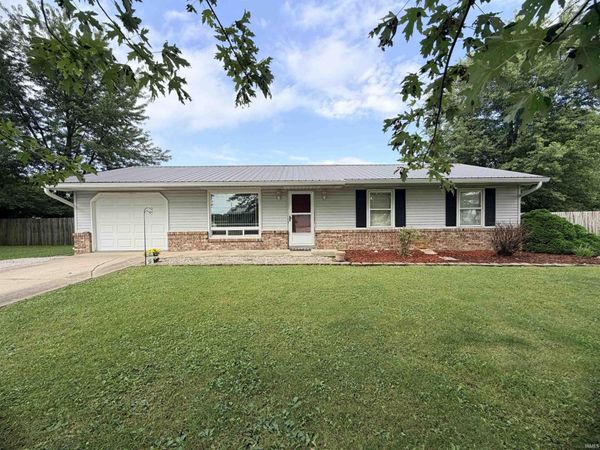 0125 E Linn Road, Bluffton, IN 46714