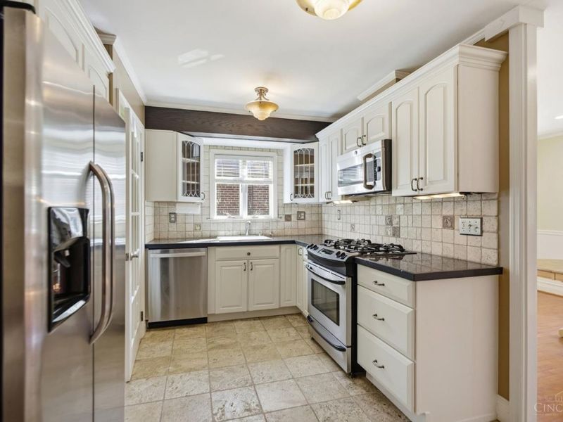3320 N Sterling Way, Cincinnati, OH 45209 Photo 15
