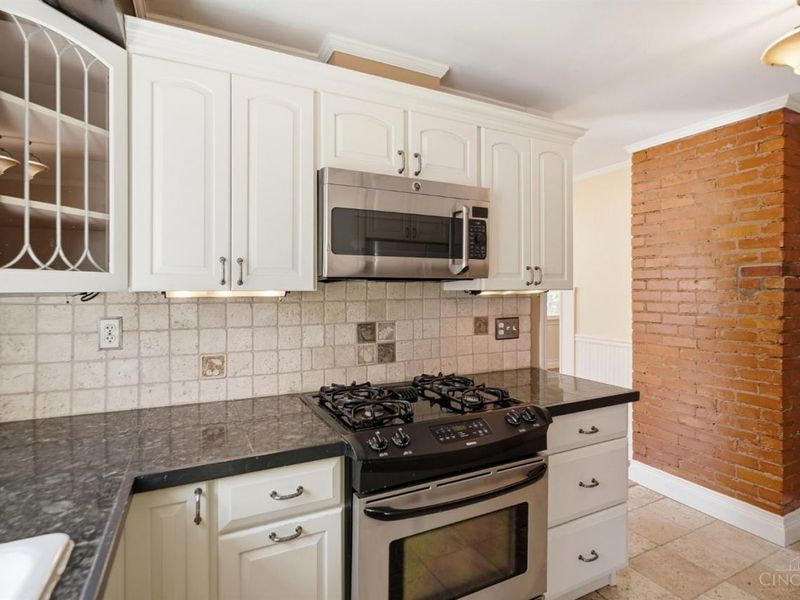 3320 N Sterling Way, Cincinnati, OH 45209 Photo 16