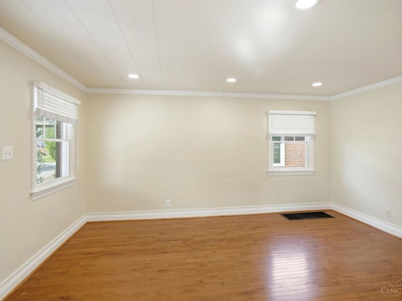 3320 N Sterling Way, Cincinnati, OH 45209 Photo 9
